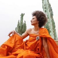 Portrait promotionnel de OUM. L'artiste s'est produit sur la scène de la Confluence le vendredi 28 mars 2025.